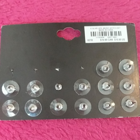 Silver earrings - Picture 3 of 3